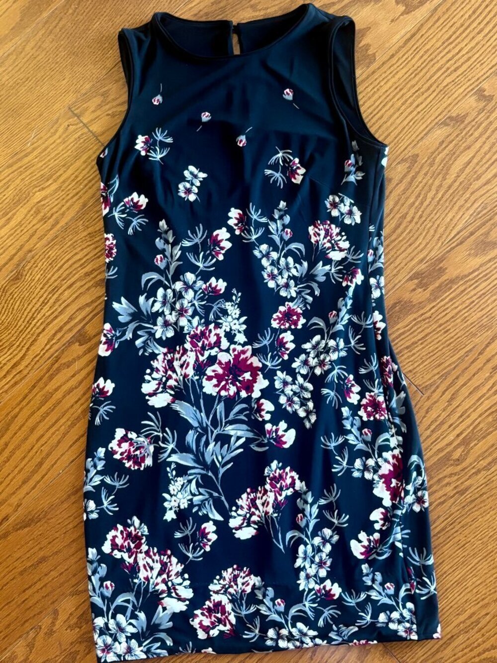 WHBM Sleeveless Floral-Print Sheath Dress - Size Sm